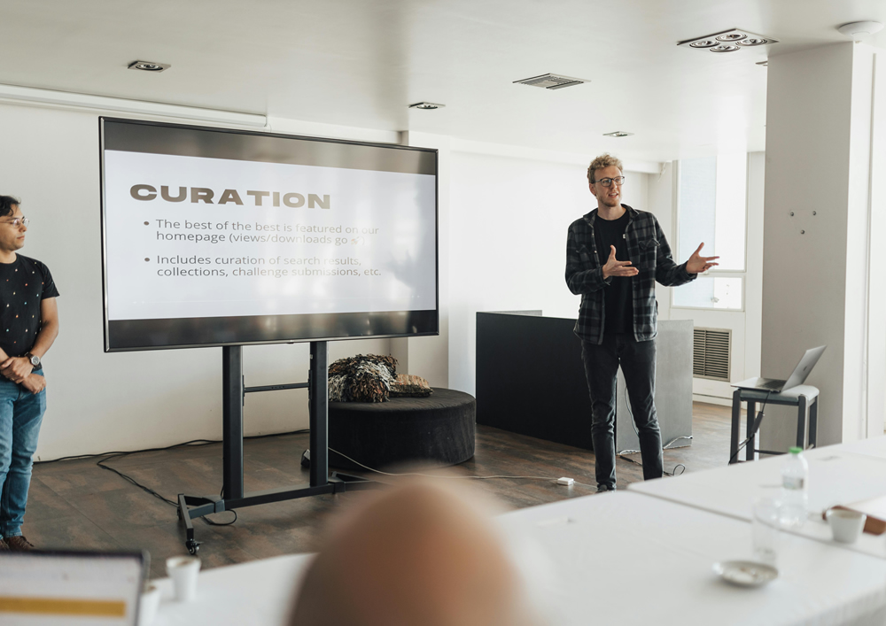 Sesiones en vivo y recursos dentro del aula